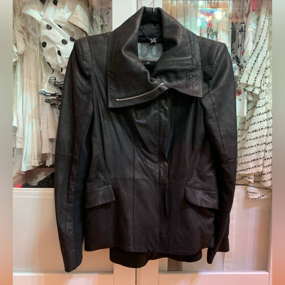 Dawn Levy Asymmetrical Leather Jacket M